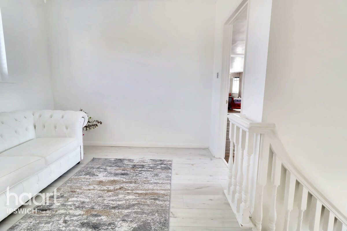 5 bedroom Detached house Vermont Road, Ipswich £1,000,000 haart