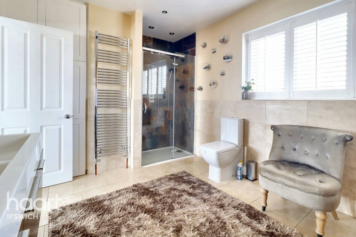 5 bedroom Detached house Vermont Road, Ipswich £1,000,000 haart
