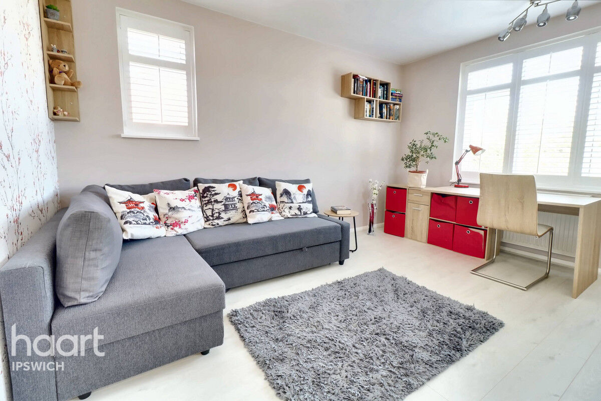 5 bedroom Detached house Vermont Road, Ipswich £1,000,000 haart