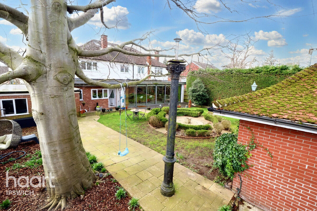 5 bedroom Detached house Vermont Road, Ipswich £1,000,000 haart