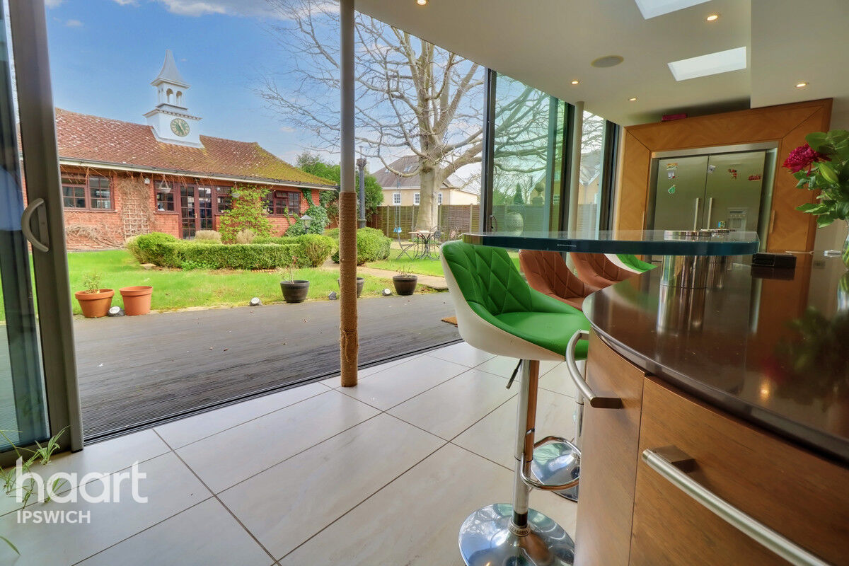 5 bedroom Detached house Vermont Road, Ipswich £1,000,000 haart