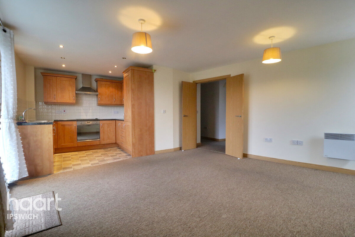 2 bedroom Apartment Pooleys Yard, IPSWICH £130,000 haart