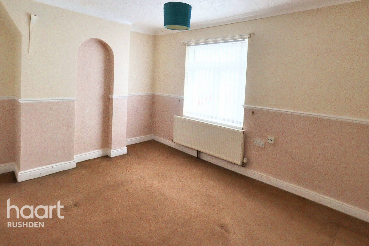 3 bedroom Terraced House Rushden Road, Wymington £180,000 haart