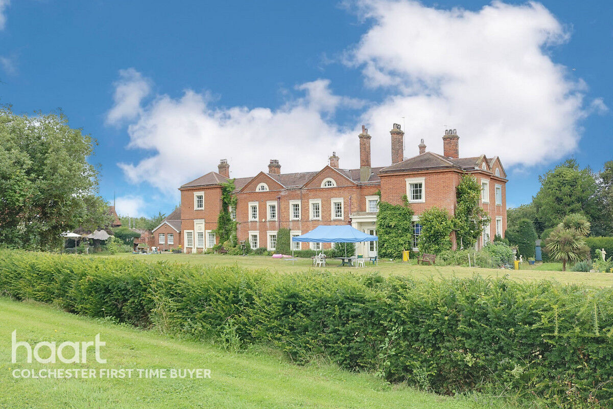 2 bedroom Apartment Layer Road, Colchester £220,000 haart