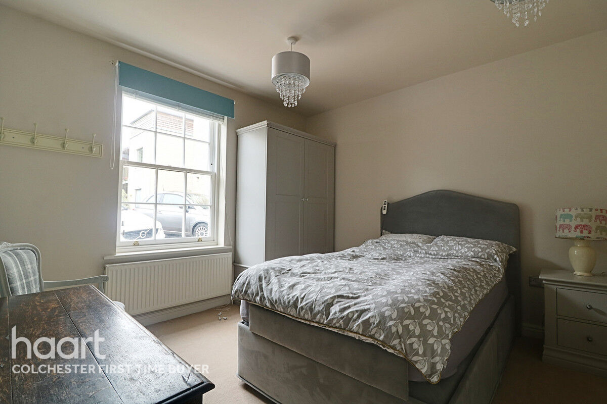 2 bedroom Apartment Layer Road, Colchester £220,000 haart