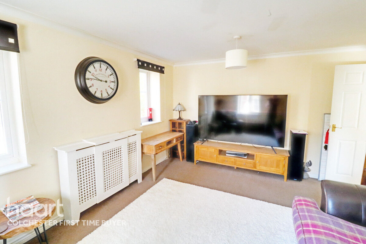 2 bedroom Apartment Bradford Drive, Colchester £160,000 haart