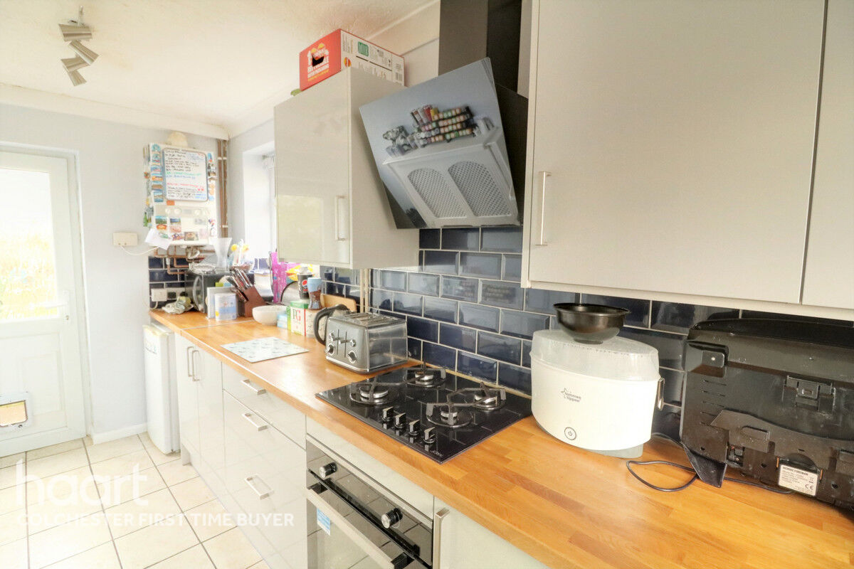 2 bedroom End of terrace house | Wilson Marriage Road, Colchester | £ ...