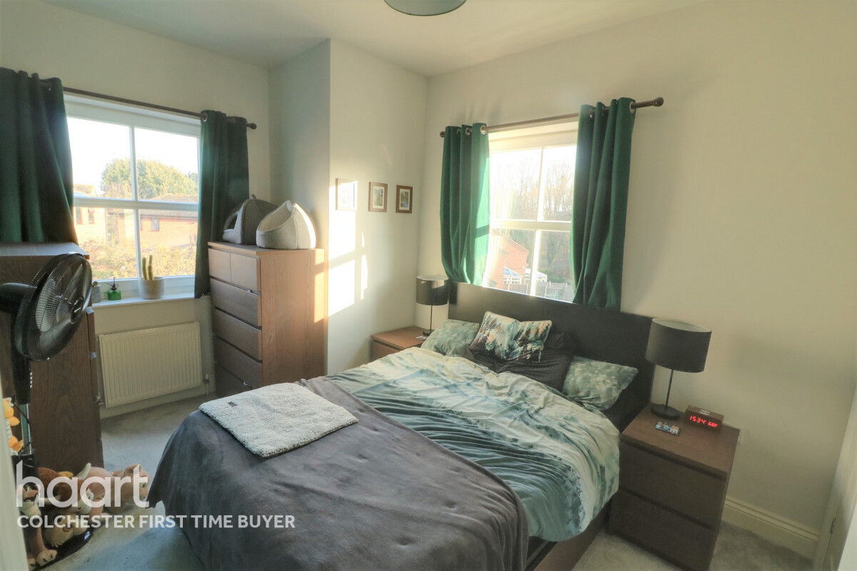 2 bedroom Semidetached house Bourne Road, Colchester £200,000 haart