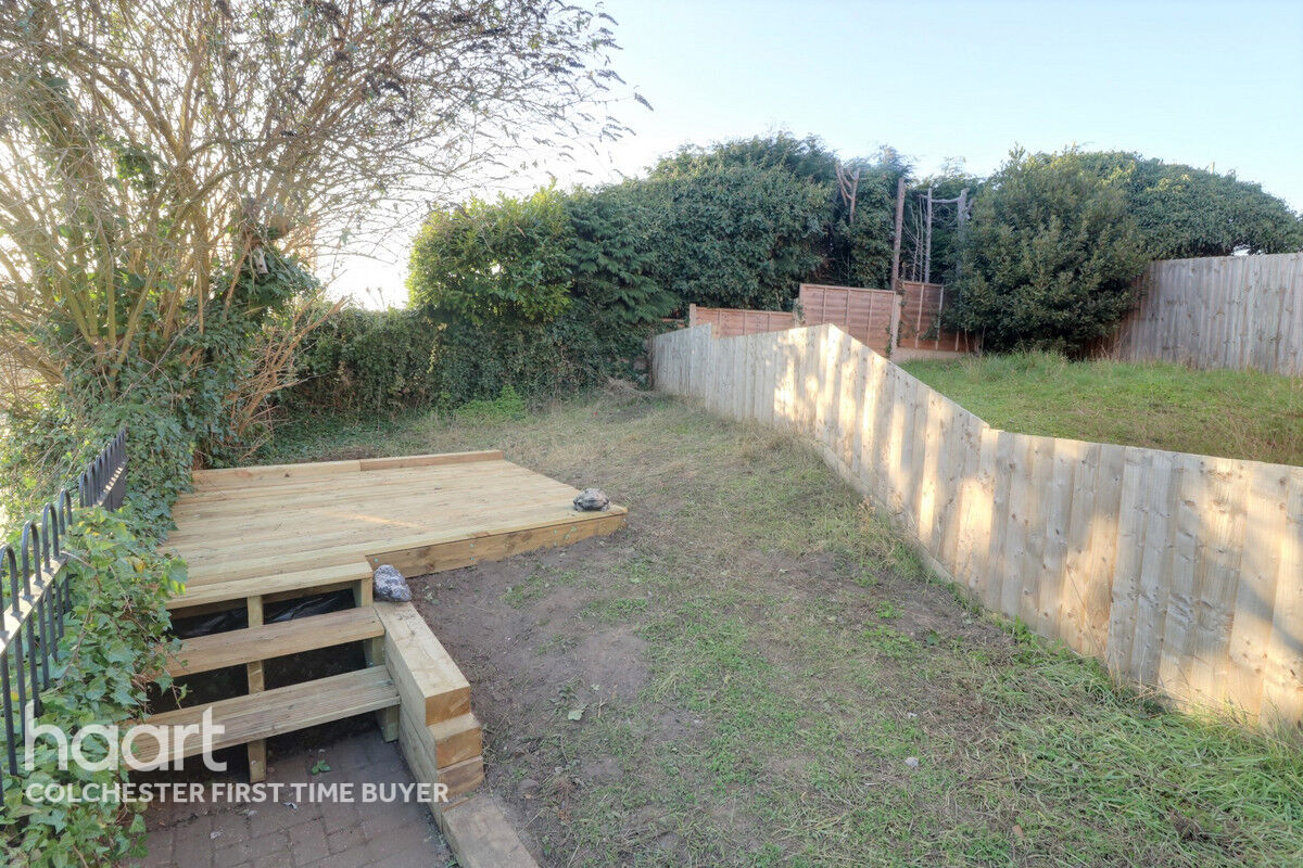 2 bedroom Semidetached house Bourne Road, Colchester £200,000 haart