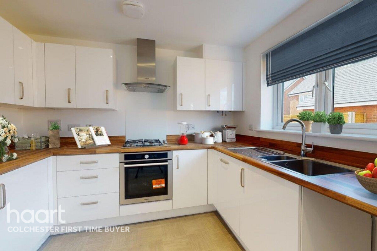 2 bedroom Semi-detached house | 15 Needle Close, Coggeshall, Colchester ...