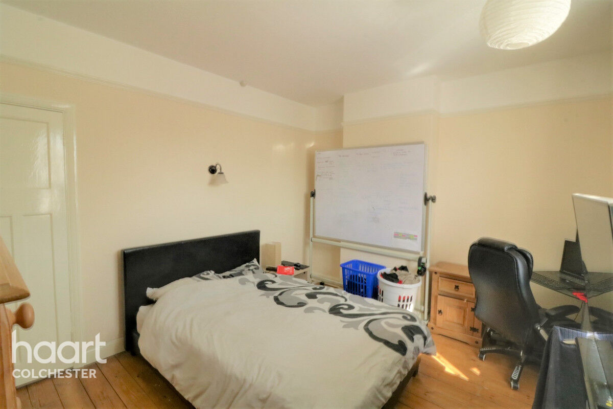 2 bedroom End of terrace house Margaret Road, Colchester £250,000 haart