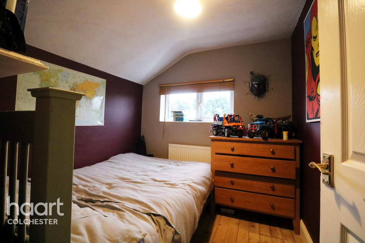 3 bedroom End of terrace house | Old Heath Road, Colchester | £260,000 ...