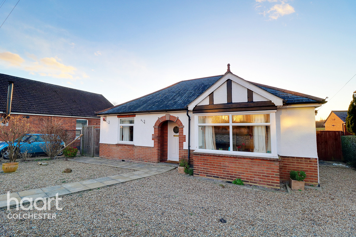 2 bedroom Bungalow Mile End Road, Colchester £375,000 haart