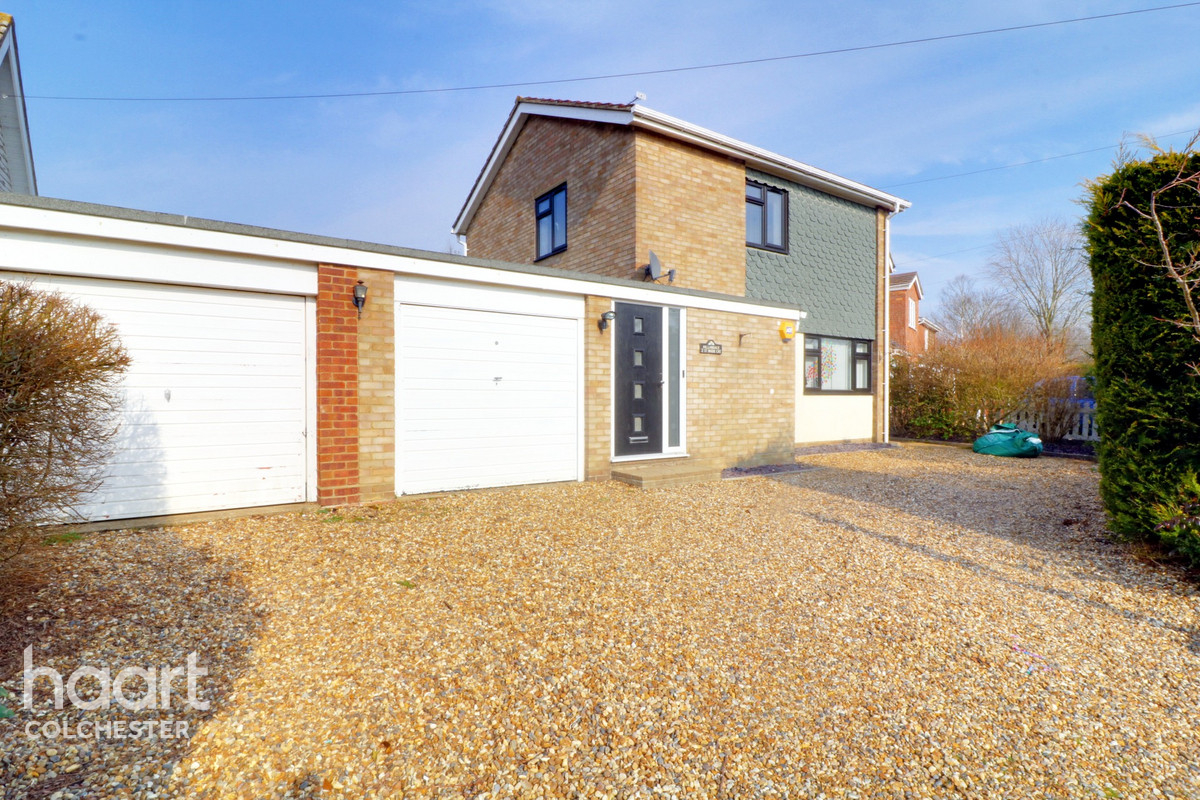 3 bedroom Detached house St Bride Court, Colchester £375,000 haart