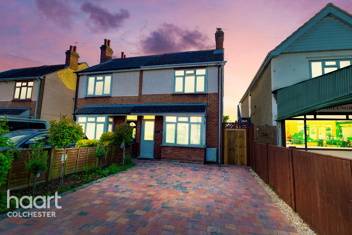 2 bedroom Semidetached house Old Heath Road, Colchester £275,000