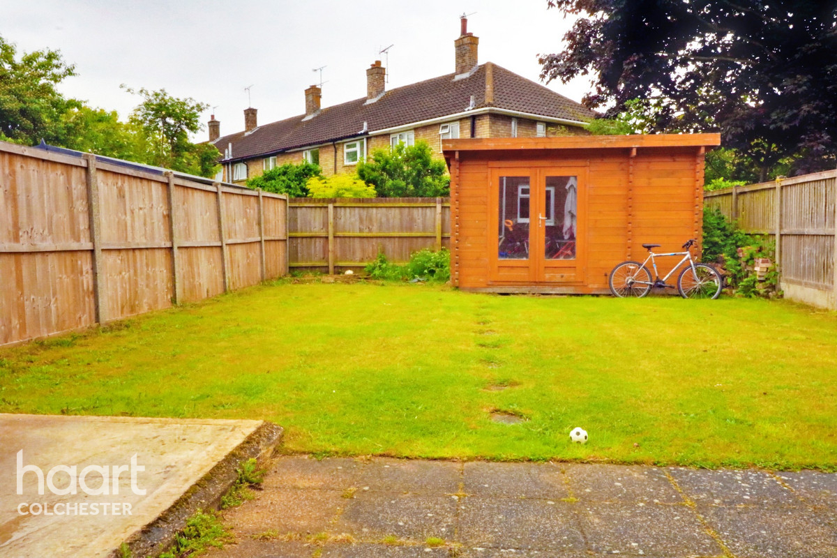 3 bedroom Terraced House Moy Road, Colchester £285,000 haart