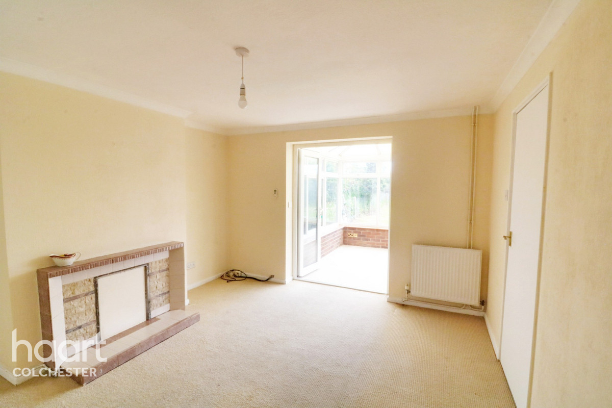 3 bedroom Semidetached house Winstree Road, Colchester £350,000