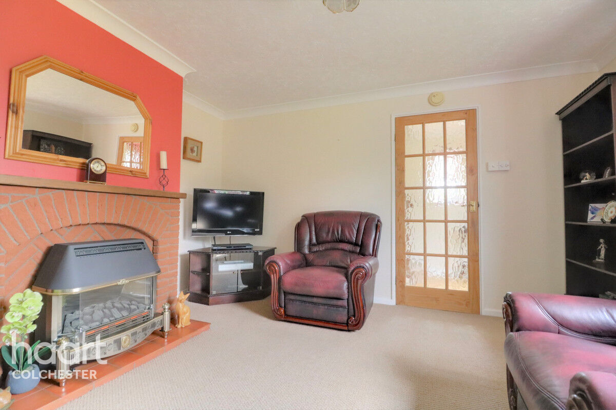 3 bedroom Semidetached house Lower Green, Colchester £425,000 haart