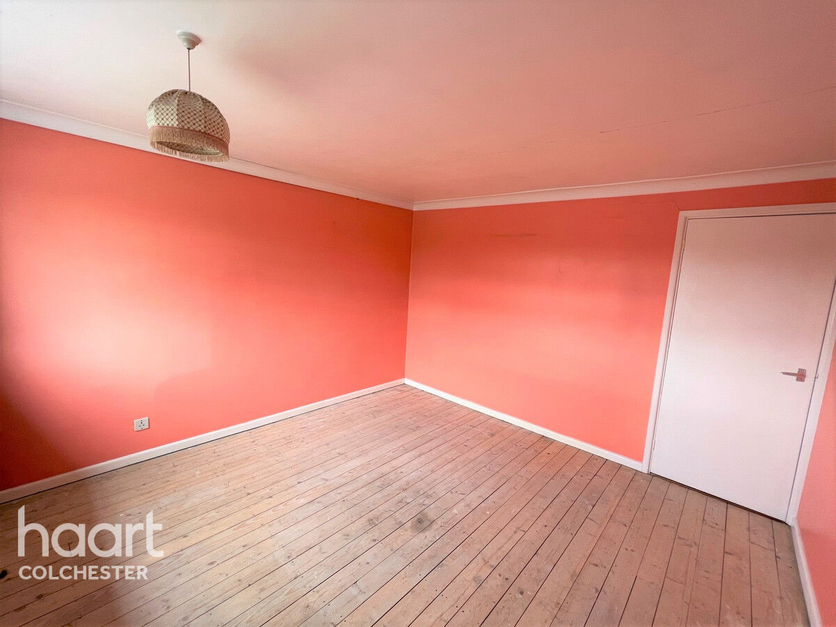 3 bedroom Semidetached house Mill Road, Colchester £300,000 haart