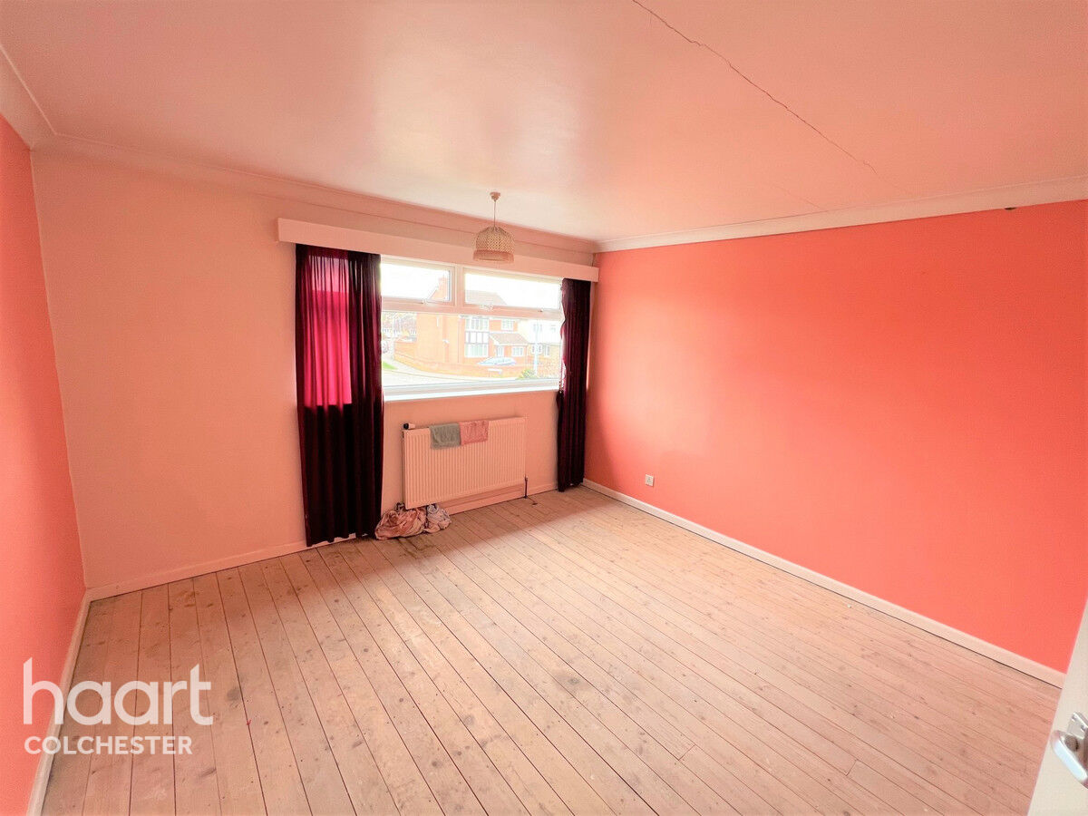 3 bedroom Semidetached house Mill Road, Colchester £300,000 haart