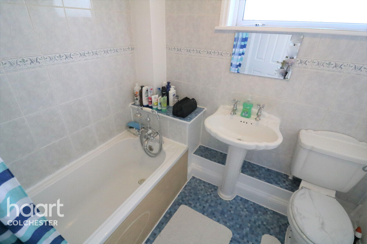 3 bedroom Semidetached house Gurdon Road, Colchester £275,000 haart