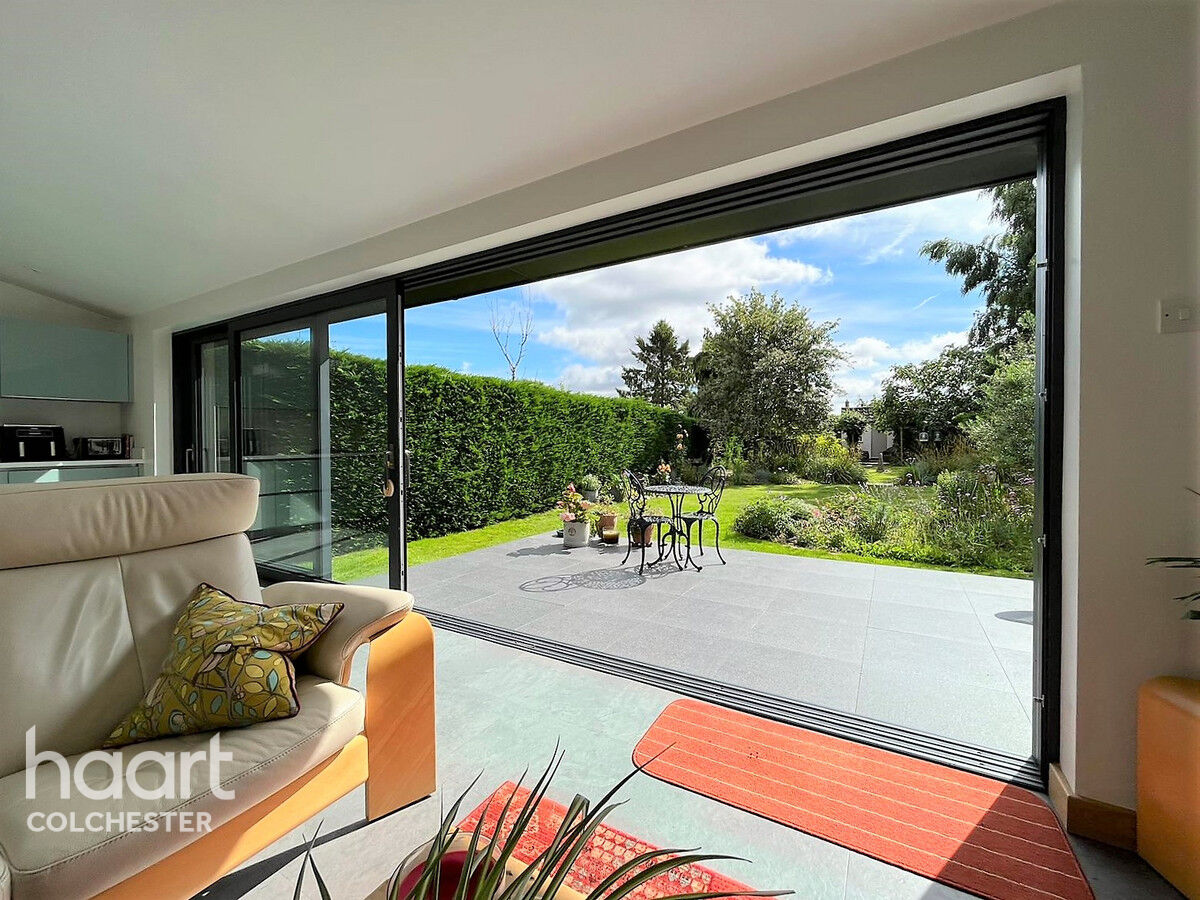4 bedroom Detached house Glen Avenue, Colchester £700,000 haart