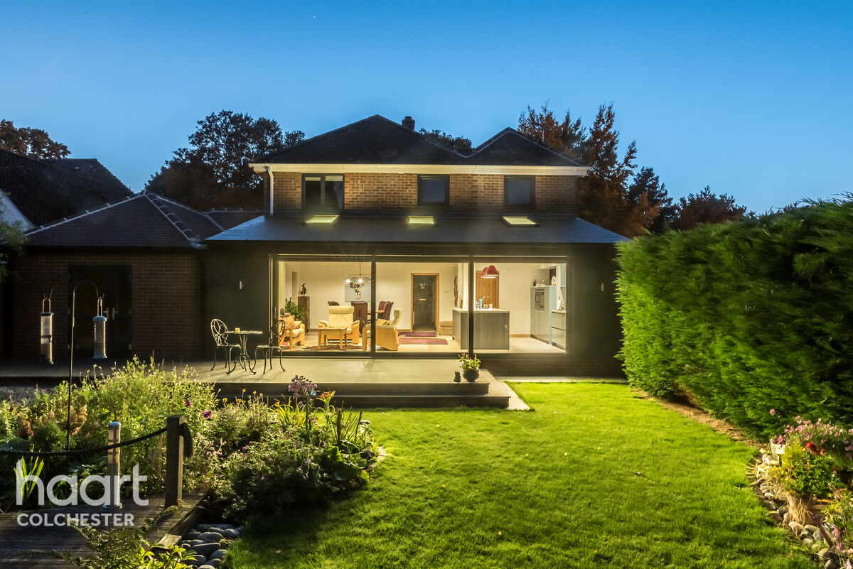 4 bedroom Detached house Glen Avenue, Colchester £700,000 haart