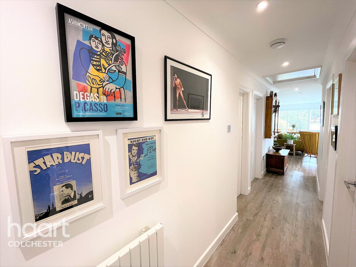 4 bedroom Detached bungalow Upland Drive, Colchester £500,000 haart