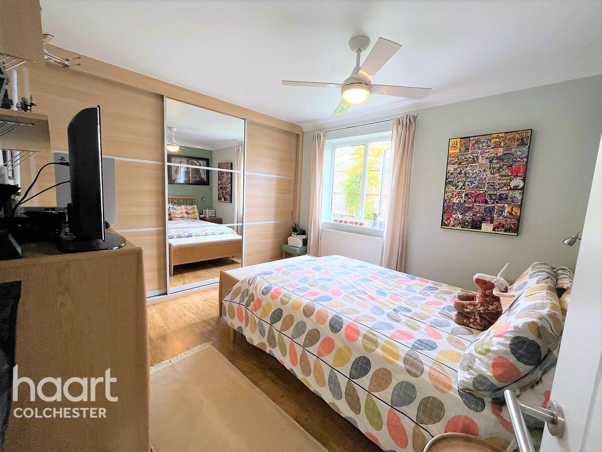 4 bedroom Detached bungalow Upland Drive, Colchester £500,000 haart