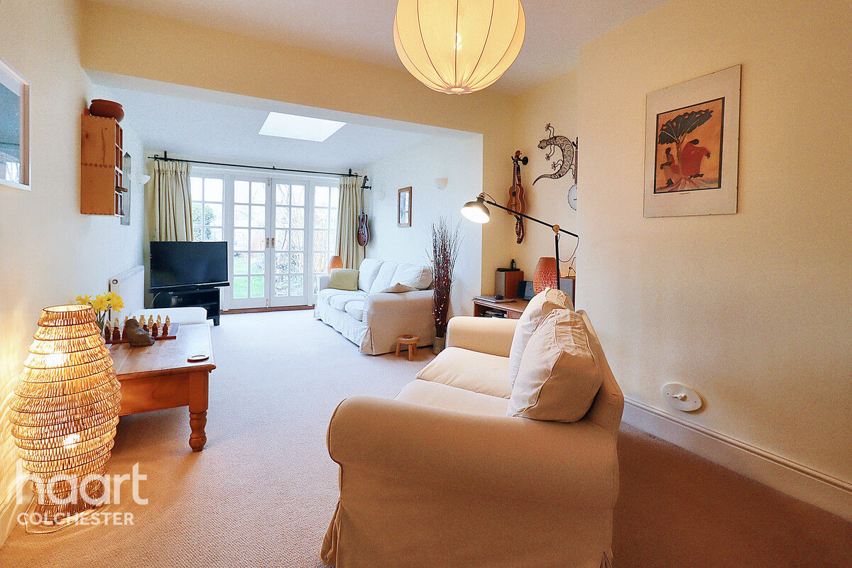 3 bedroom Semidetached house Gladwin Road, Colchester £425,000 haart