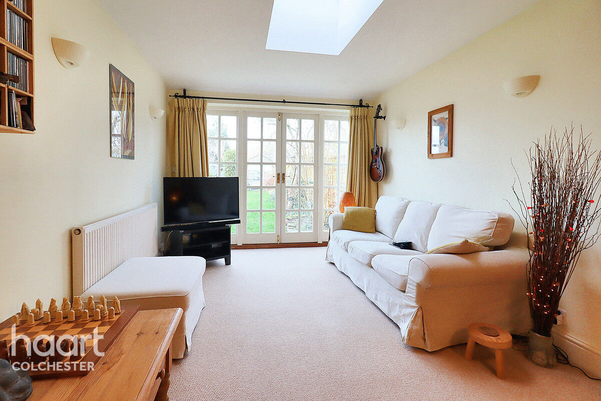 3 bedroom Semidetached house Gladwin Road, Colchester £425,000 haart