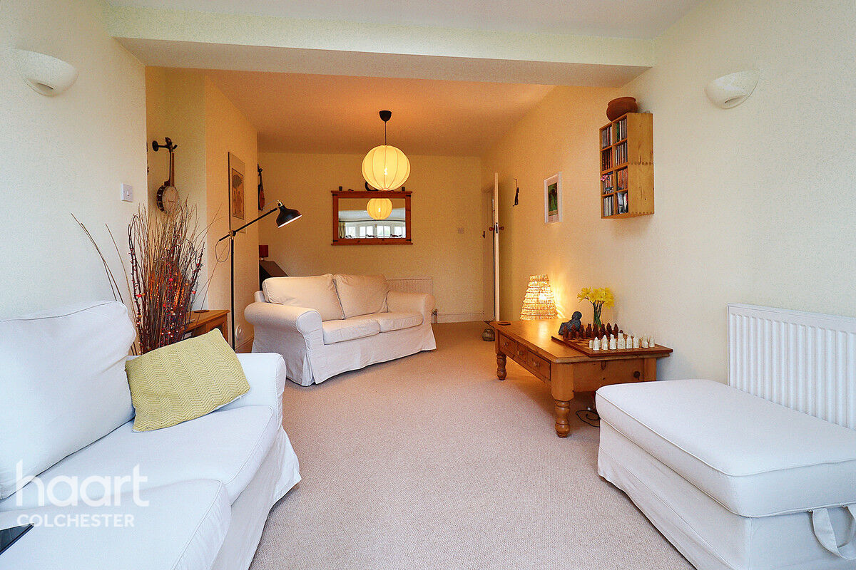3 bedroom Semidetached house Gladwin Road, Colchester £425,000 haart