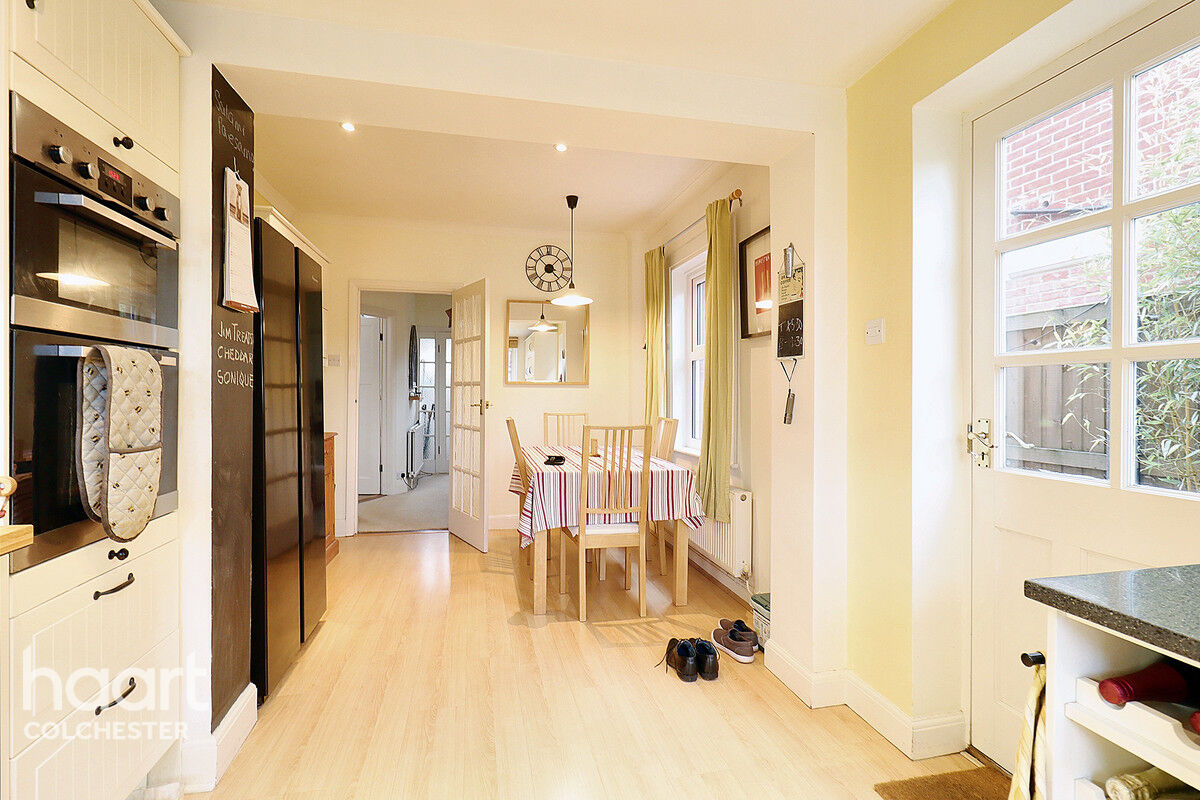 3 bedroom Semidetached house Gladwin Road, Colchester £425,000 haart