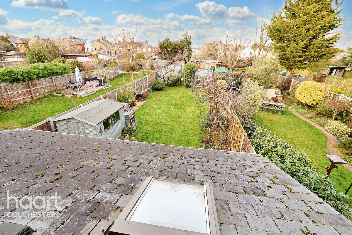 3 bedroom Semidetached house Gladwin Road, Colchester £425,000 haart