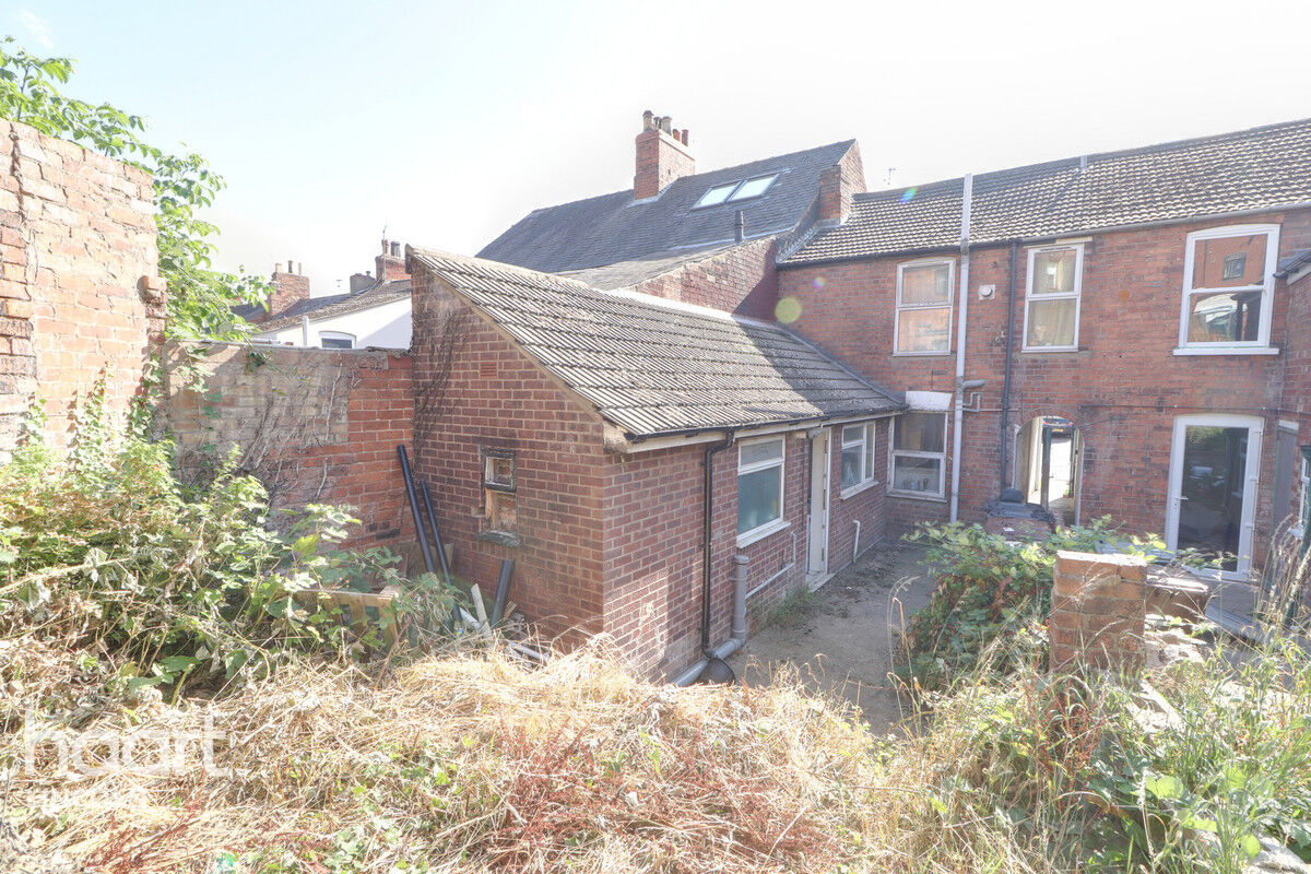 3 bedroom Terraced House Yarborough Road, Lincoln £160,000 haart