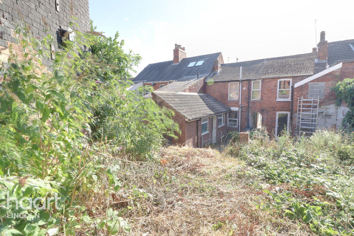 3 bedroom Terraced House Yarborough Road, Lincoln £160,000 haart