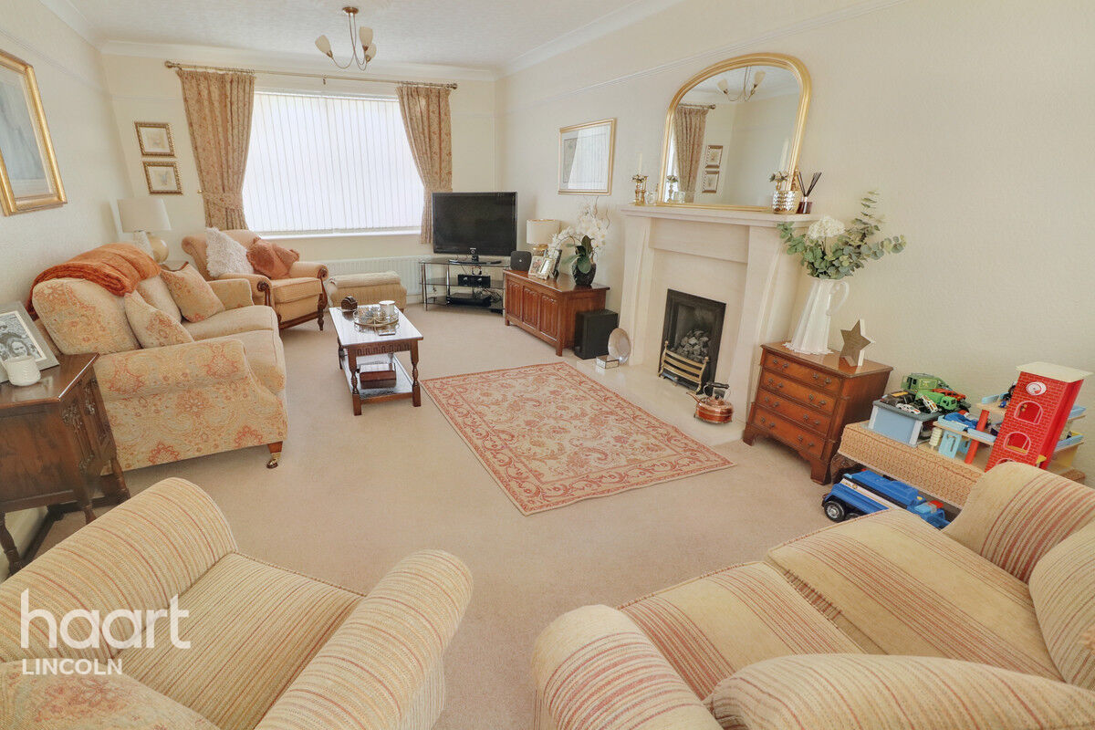 4 bedroom Detached house Brant Road, Lincoln £395,000 haart