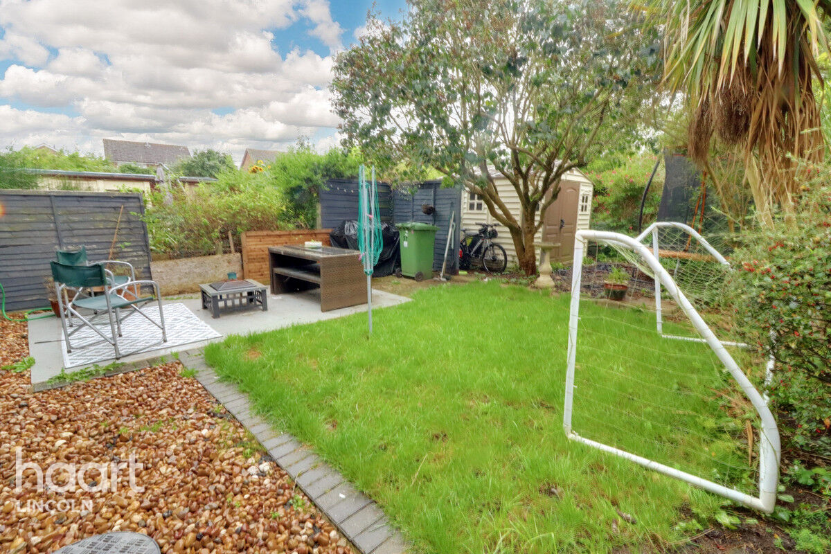 4 bedroom Detached house Helsby Road, Lincoln £325,000 haart