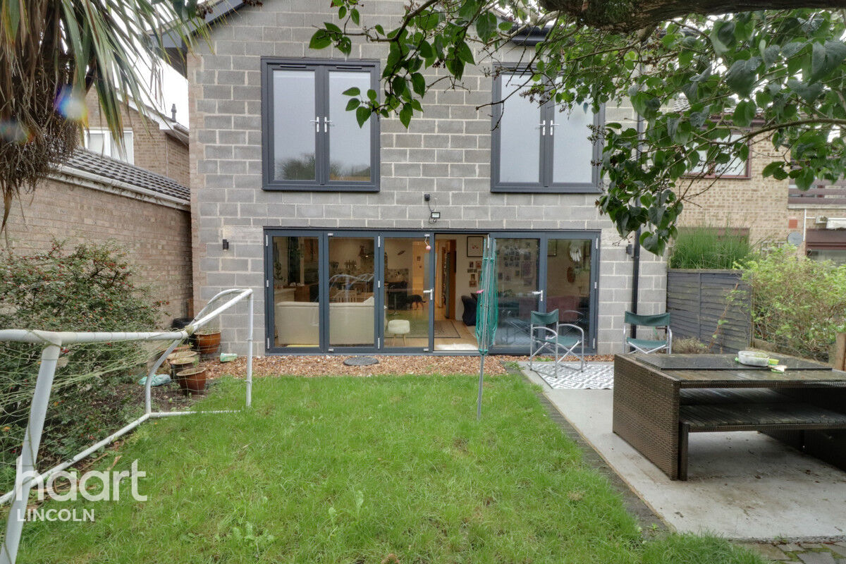 4 bedroom Detached house Helsby Road, Lincoln £325,000 haart