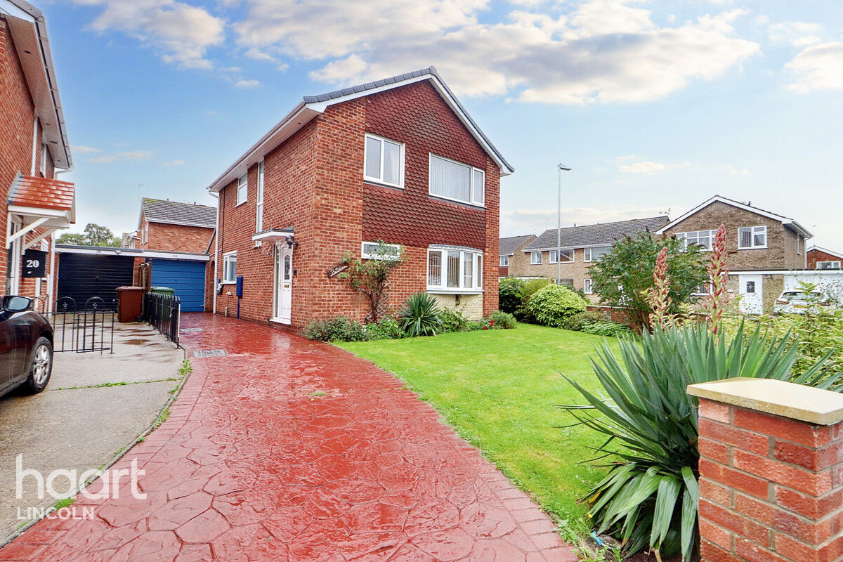 4 bedroom Detached house Calder Road, Lincoln £270,000 haart