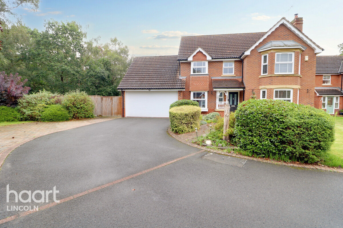 4 bedroom Detached house Frome Close, Lincoln £475,000 haart