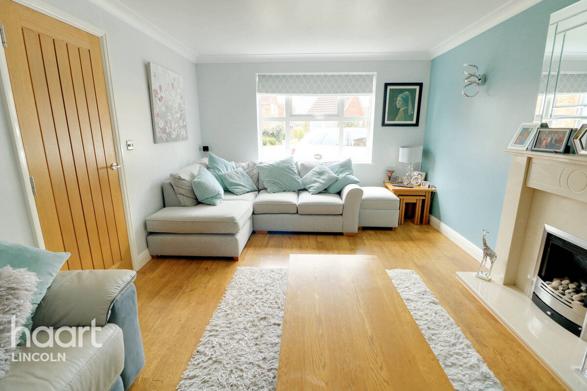 5 bedroom Detached house Hardwick Close, Saxilby £450,000 haart