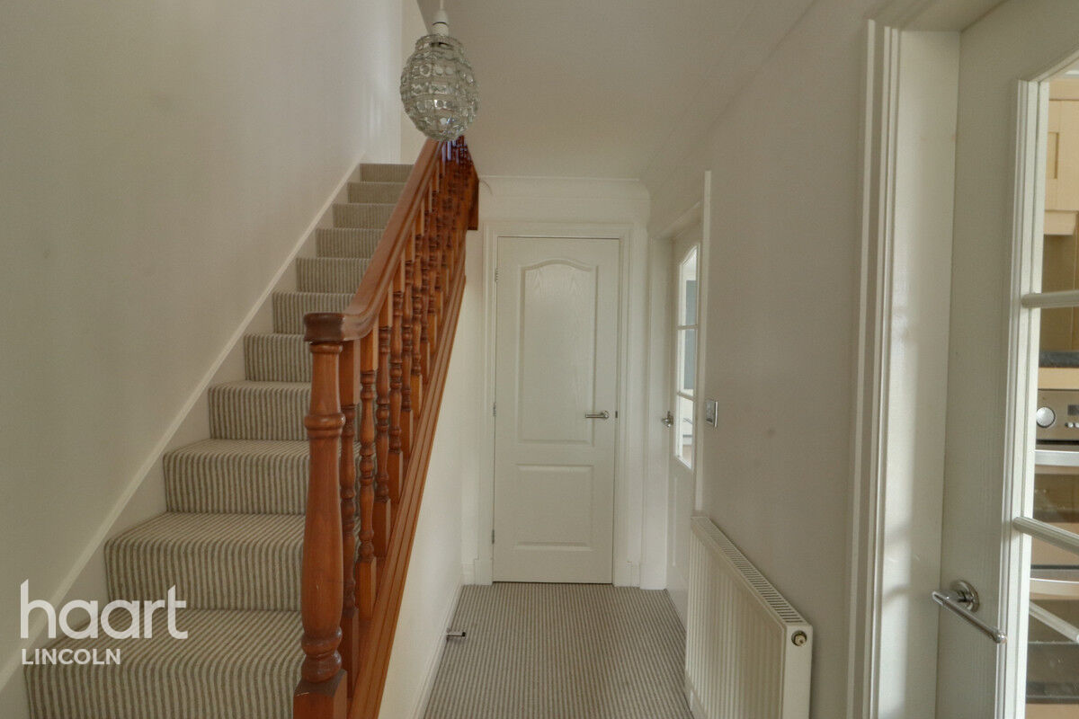 3 bedroom Terraced House Park Lane, Burton Waters £325,000 haart