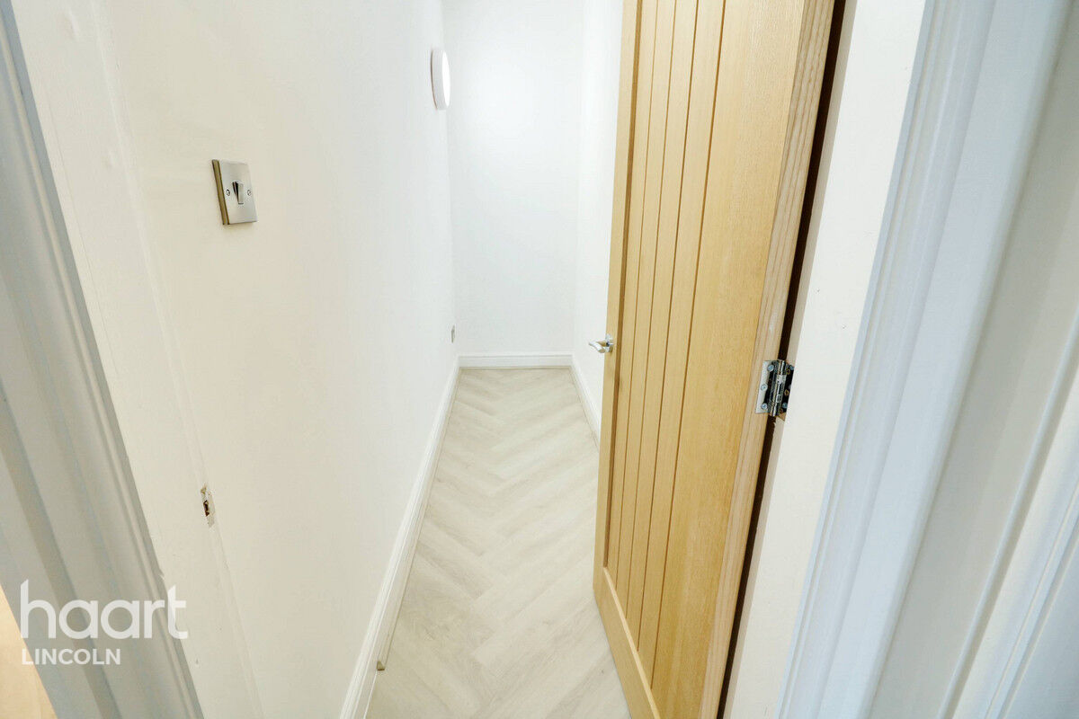 5 bedroom Detached house Washdyke Lane, Nettleham £575,000 haart