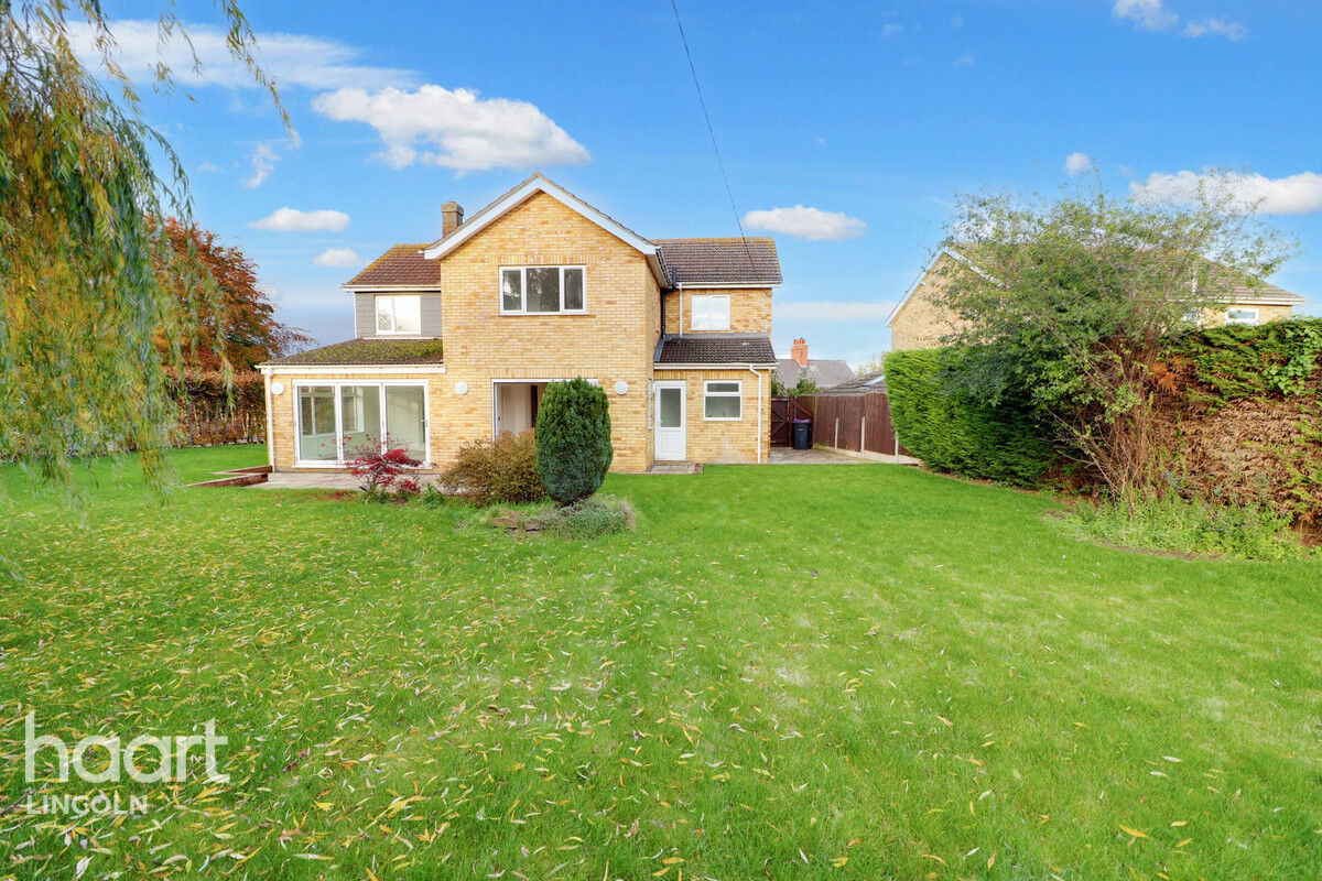 5 bedroom Detached house Washdyke Lane, Nettleham £575,000 haart