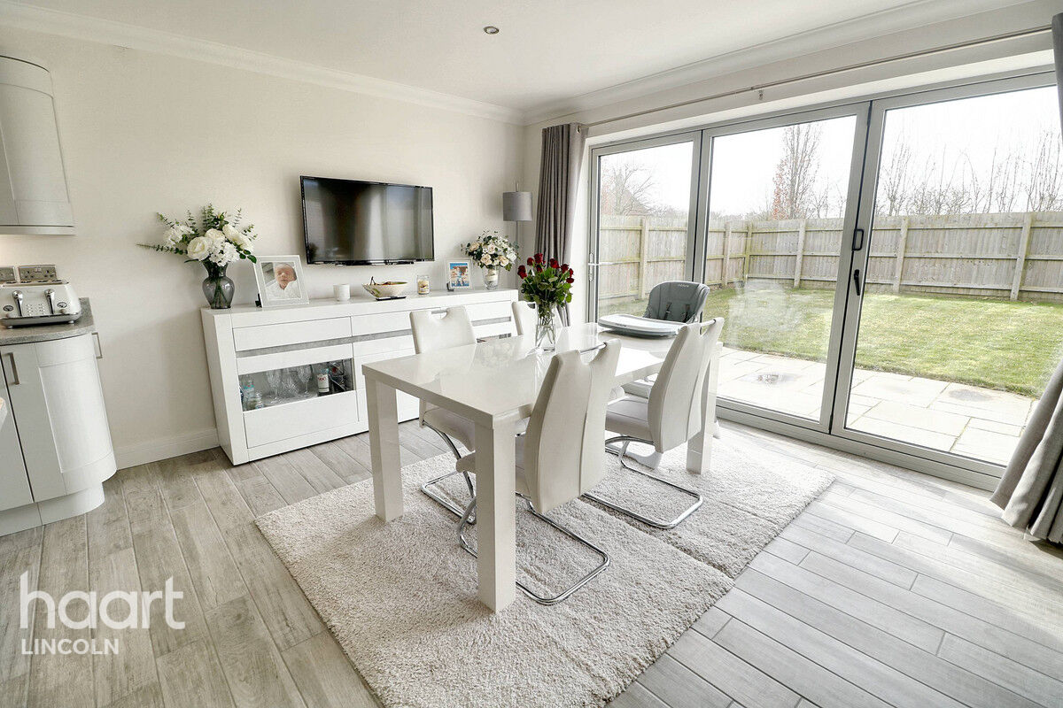 6 bedroom Detached house Lincoln Road, Skellingthorpe £650,000 haart