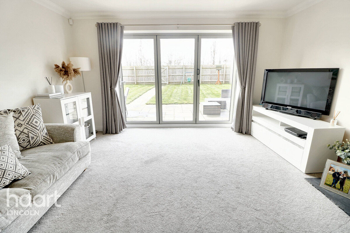 6 bedroom Detached house Lincoln Road, Skellingthorpe £650,000 haart