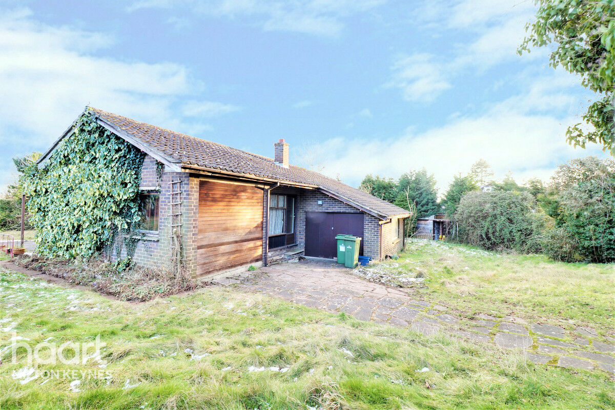 3 bedroom Detached house Church Green Road, Old Bletchley £450,000