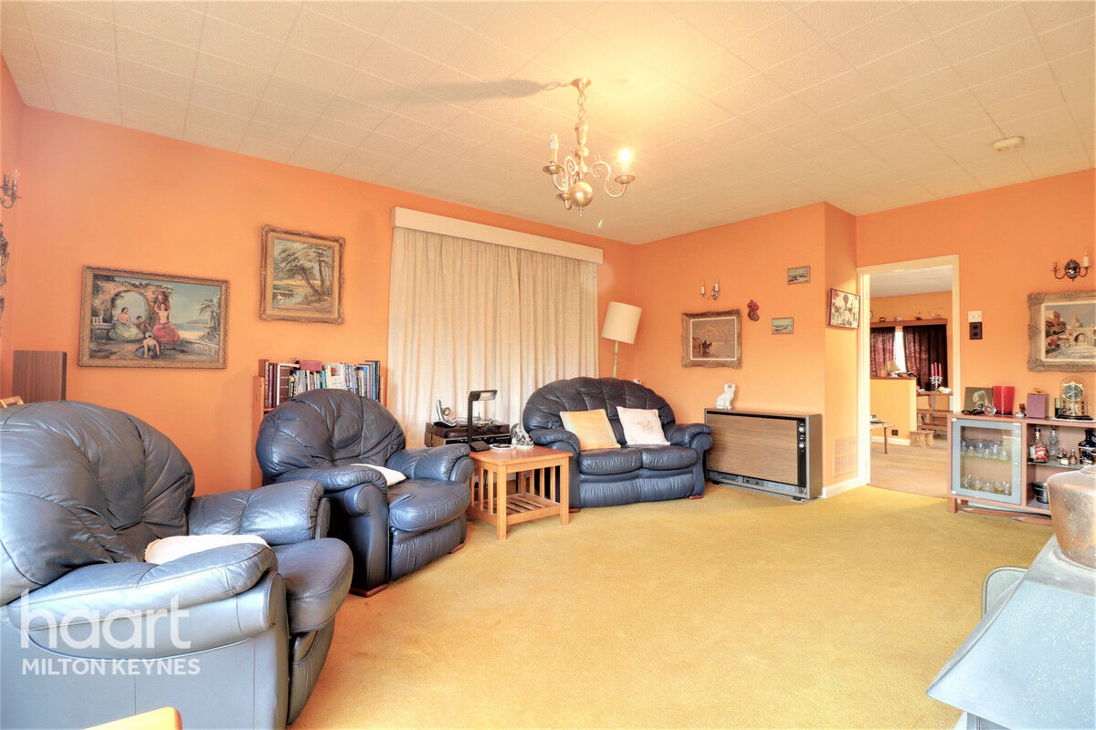 3 bedroom Detached house Church Green Road, Old Bletchley £450,000