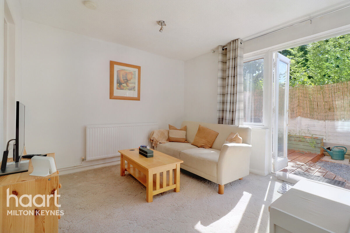 1 bedroom Apartment Lichfield Down, Walnut Tree £50,000 haart